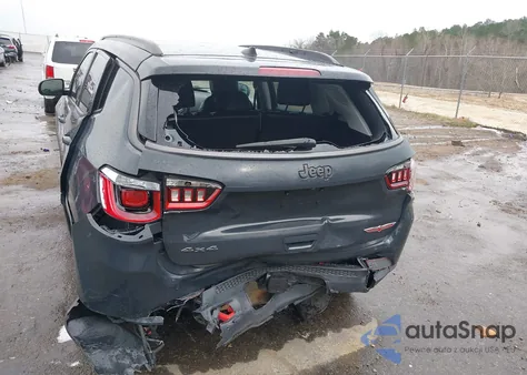 2018 Jeep Compass Trailhawk 4X4 from USA, damaged, VIN 3C4NJDDB0JT336709